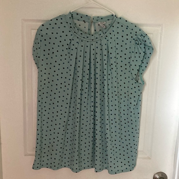 Elle Tops - Elle Green Relaxed Pleated Blouse with Mandarin Collar